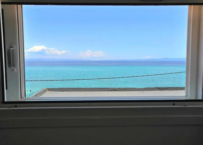 Nikogroup By The Sea Polychrono