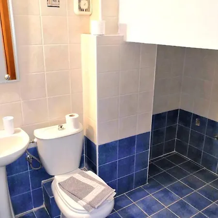 Apartment Nikogroup By The Sea Polychrono